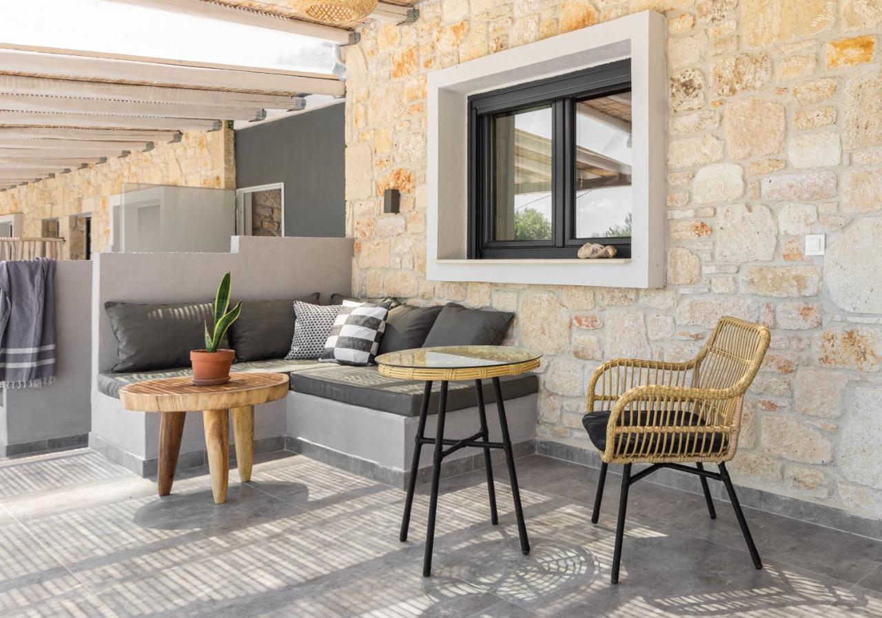"Four Olives" Luxury Rooms, Afitos #Feelslikehome Экстерьер фото